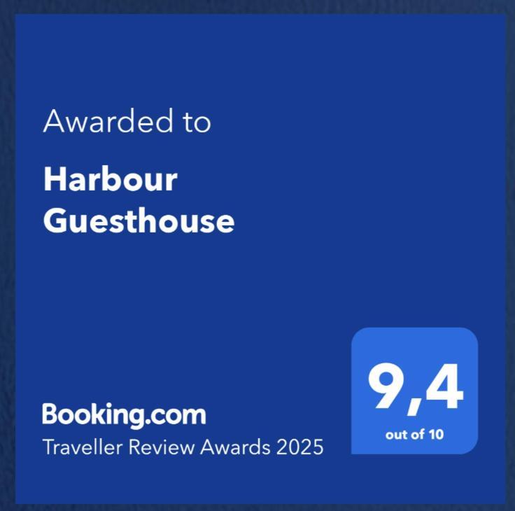 The East Wind Guesthouse Clark's Harbour エクステリア 写真